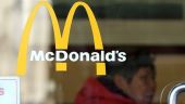 Prea multe produse in meniu. McDonald rsquo;s renunta la 7 alimente fast-food