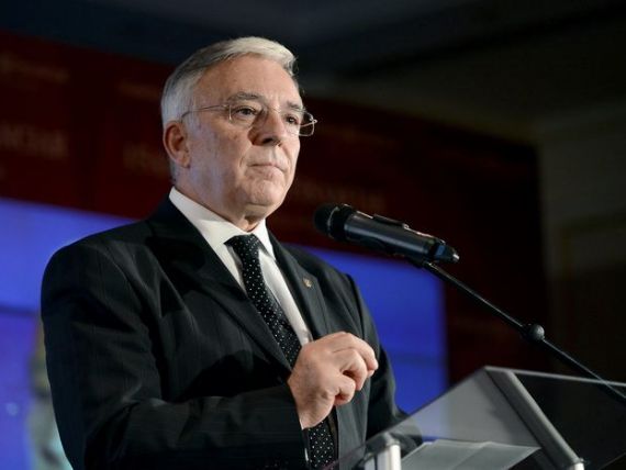 Isarescu: Agentia de rating care nu ne recomanda investitorilor vrea sa vada anul electoral. A avut odata incredere in Romania, acum sufla si in iaurt