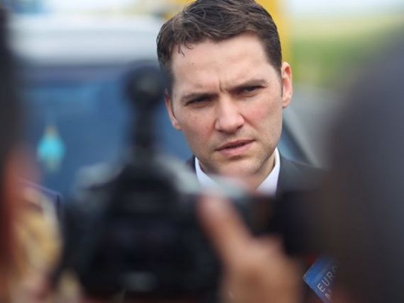 Cum a devenit proiectul bdquo;CEO privat la stat un alibi pentru politicieni sa-si puna bdquo;acolitii la sefia companiilor de stat, BCR isi face departament pentru clientii nemultumiti si cati bani pierde Dinu Patriciu din pariuri