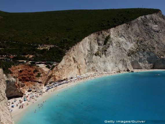 Cheltuielile turistilor straini, principalul motor de crestere al PIB-ului Greciei. Veniturile din turism au urcat cu 7,1% in primele opt luni, pana la 10,4 mld. euro