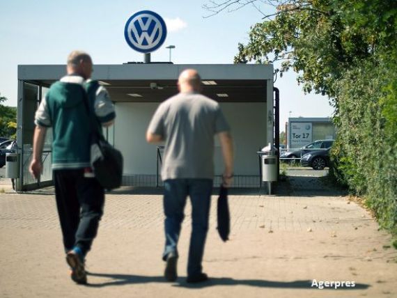 Un conflict cu doi furnizori reduce fortat programul de lucru pentru 28.000 de angajati din 6 uzine Volkswagen. Pagubele pot ajunge la 100 mil. euro saptamanal