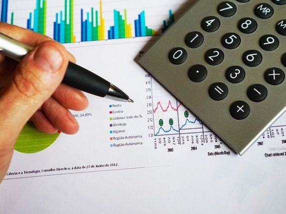Analist: Taxarea activelor bancare în funcţie de ROBOR nu are fundament. În nicio ţară din lume o asemenea taxă nu este legată de un indice de dobândă local