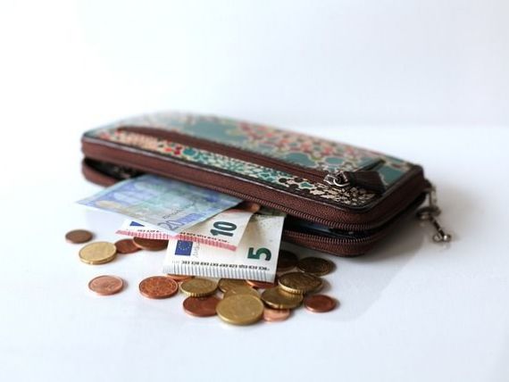 Noua lege a pensiilor va fi pusă joi în dezbatere publică. Ministrul Muncii: Va intra în vigoare etapizat. În 2021, punctul de pensie ajunge la 1.875 lei
