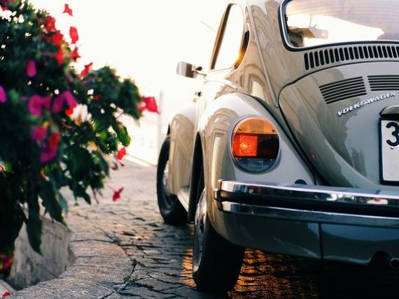 Sfârșit de epocă pentru Volkswagen. Ultima Broscuță iese din fabrică în această săptămână. Istoria celui mai iubit model al nemților, pe care îl construiesc din 1938