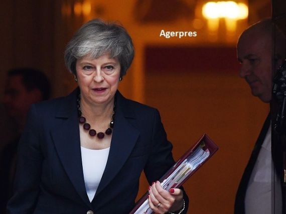 Theresa May demisionează, vineri, din funcția de lider al Conservatorilor și din cea de premier, din cauza eșecului privind Brexitul