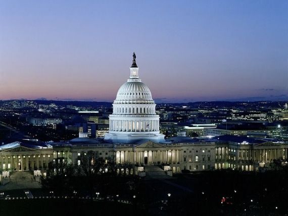 Zidul de la granița cu Mexicul bagă SUA în shutdown . Sute de instituții americane, închise din cauza lipsei finanțării, angajații, trimiși în concediu fără plată
