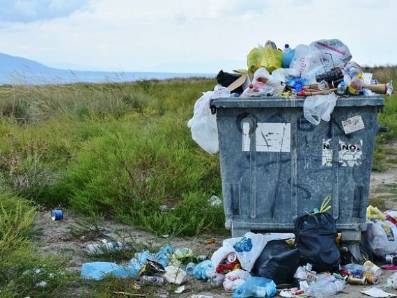 Românii generează cea mai redusă cantitate de deşeuri municipale din UE